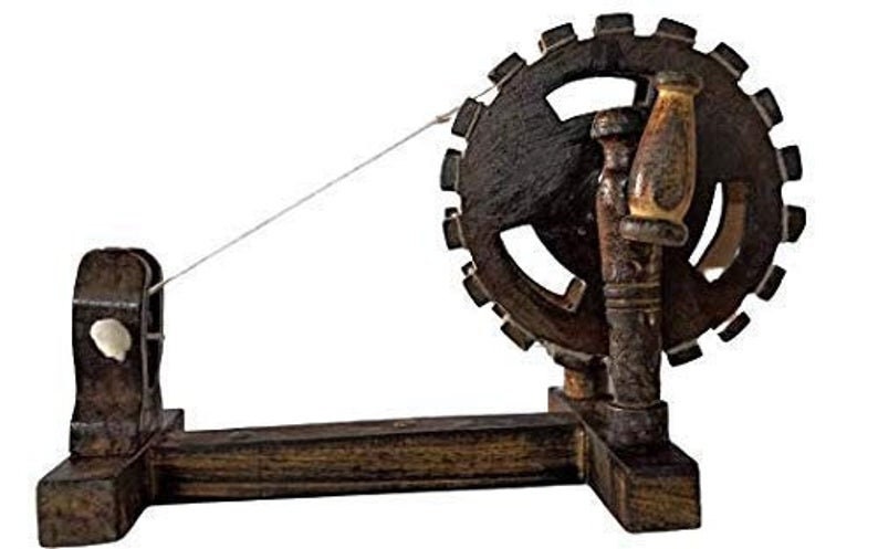 Wooden Small Antique Spinning Wheel Charkha Showpiece for DecorGifting
