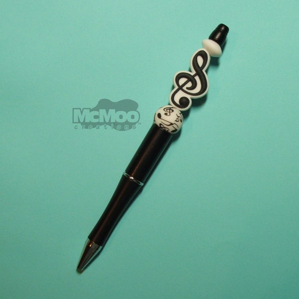 Treble Clef Pen.  Beaded Pen.  Music Themed Beaded Pen.  Music Lover Gift.