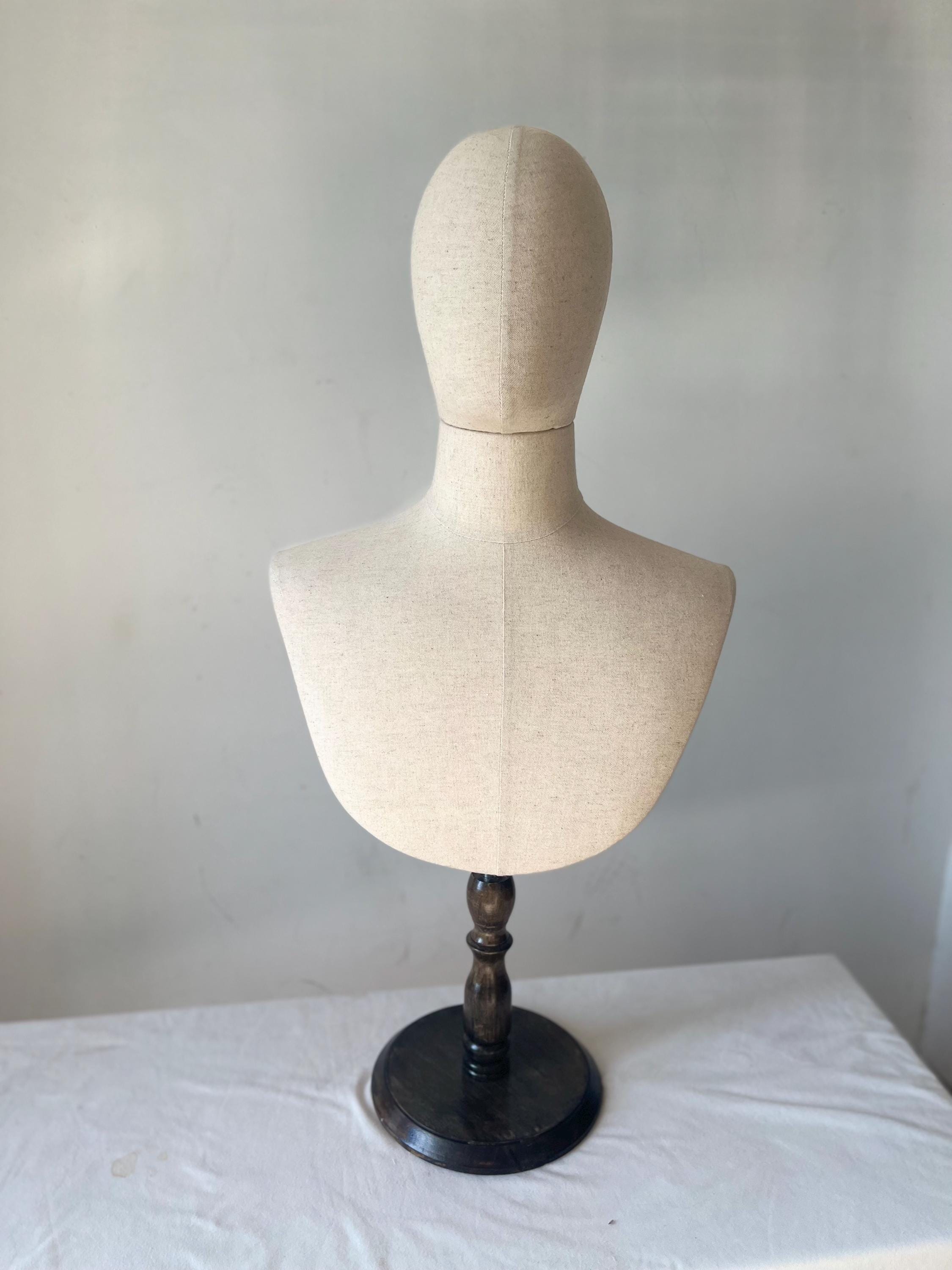 Lilladisplay Wooden Base Sewing Pinnable Natural Linen Male
