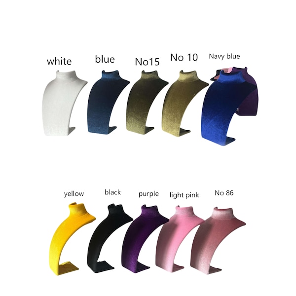 Lilladisplay 20 cm hoog olijfgroen fluwelen sieradenketting etalagepop nekstandaard Judith