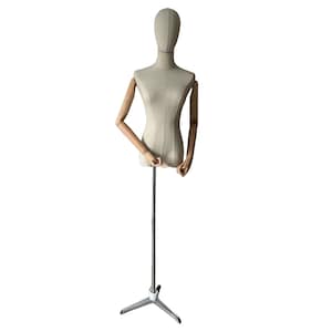 Busto Donna in Lino con Braccia Legno di Faggio Melinda