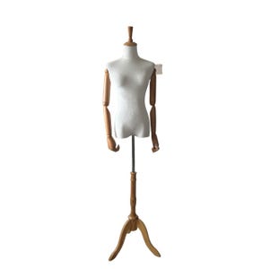 Classic European Style Wooden Base Wooden Arms Wooden Caps Cream White Velvet Female Mannequin Dress Form Caterina