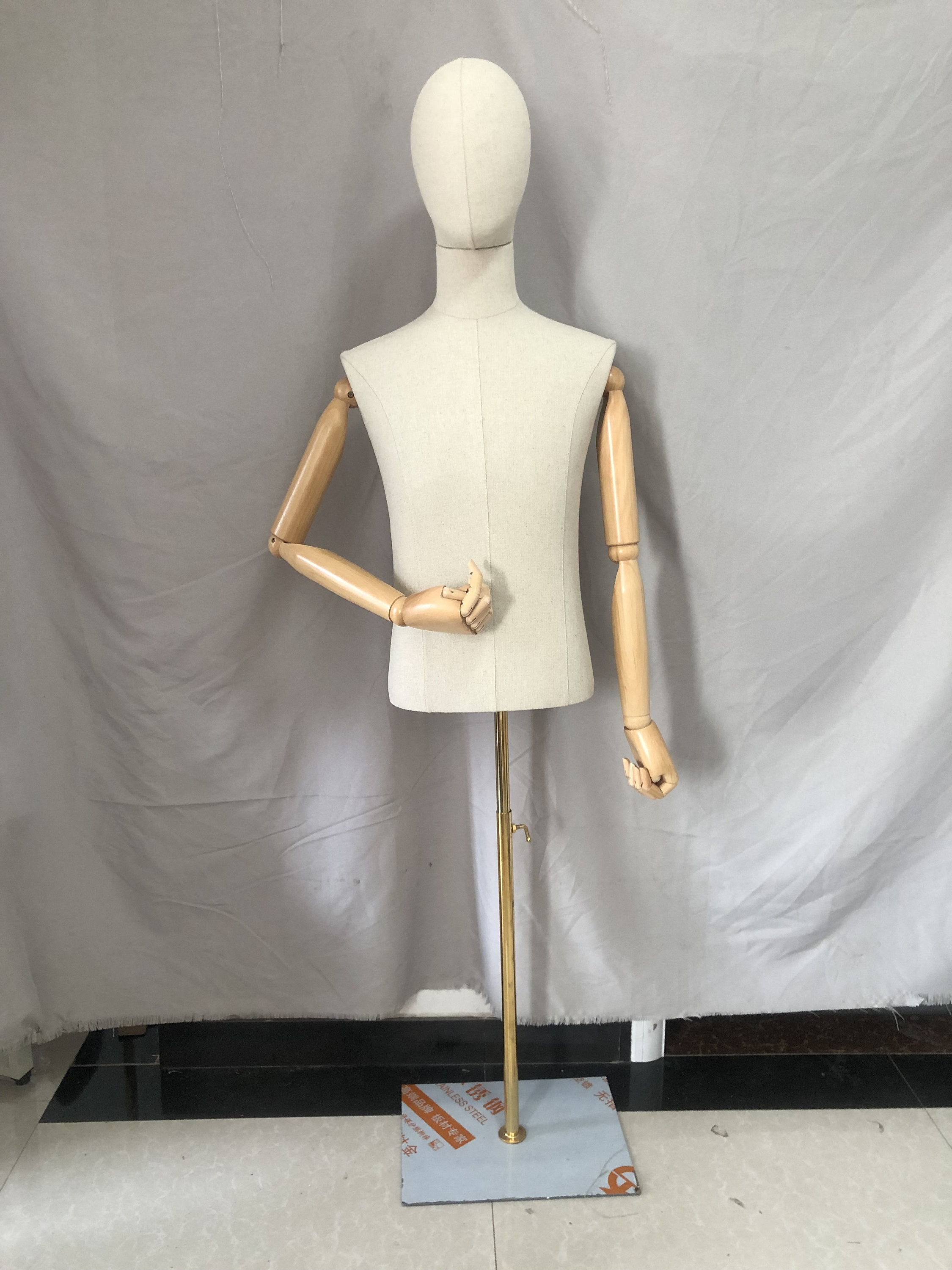 Dress Mannequin – Treasure World