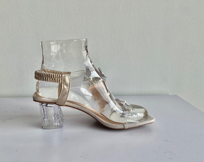 Clear Resin Transparent Plexi Display Female Mannequin Foot Form for 7CM High Heels Sandals Pumps Display