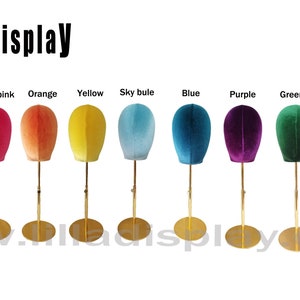 Testa di manichino in velluto con base in oro regolabile a 99 colori