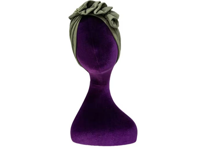 42.5cm(16.73inch) Tall Purple Velvet Female Mannequin Head For Hats Display Sunglasses Display Wigs Display
