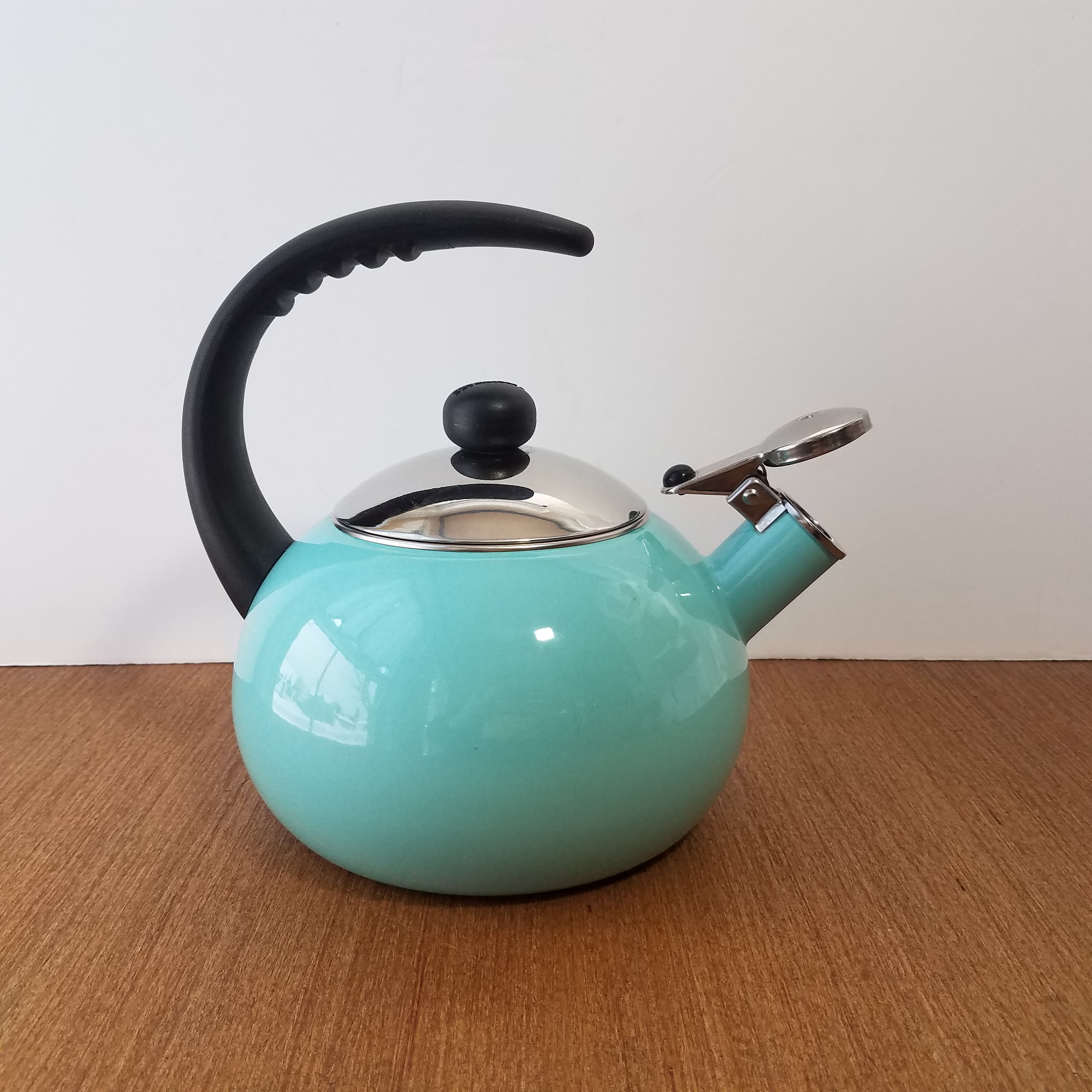 Farberware 2.3-Quart Stainless Steel Whistling Tea Kettle