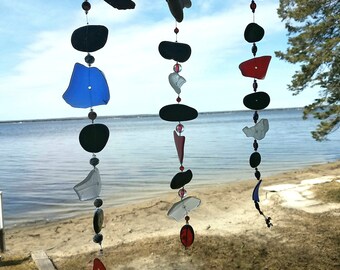 Patriotic Beach Glass, Driftwood And Beach Stone Wind Spinner.  Red, White and Blue. Suncatcher.  Glass Garland.  Beach Art.