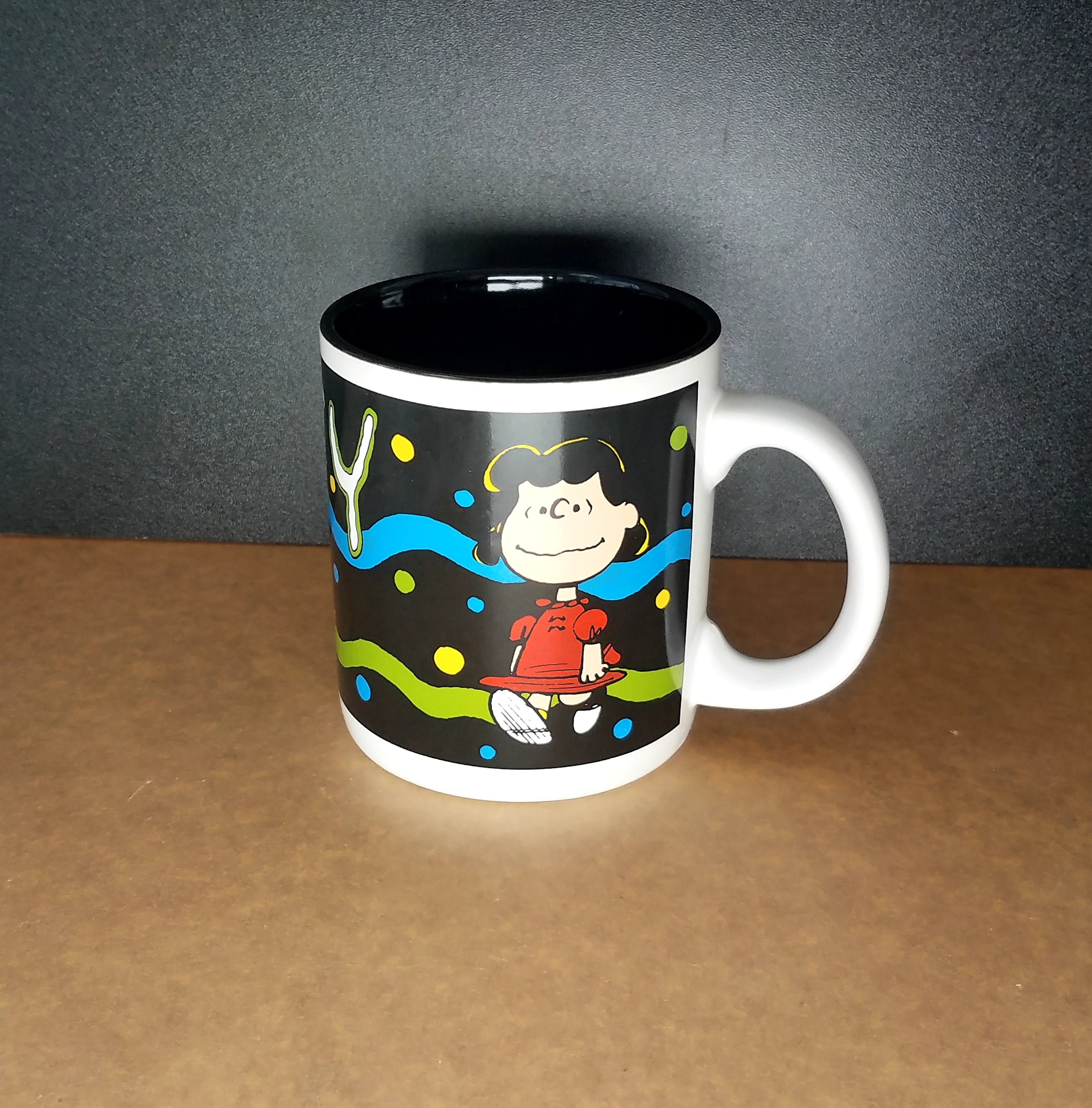 Peanuts Lucy 20 oz. Foil Cup with Straw - Entertainment Earth