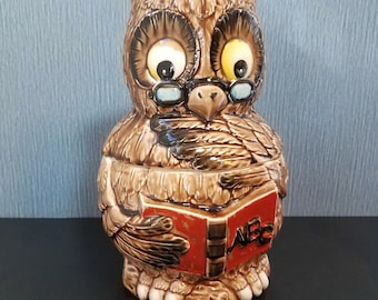 Vintage 70's Wise Old Owl Cookie Jar,  Ceramic Owl Cookie Jar, Japan, READ Item Description!!