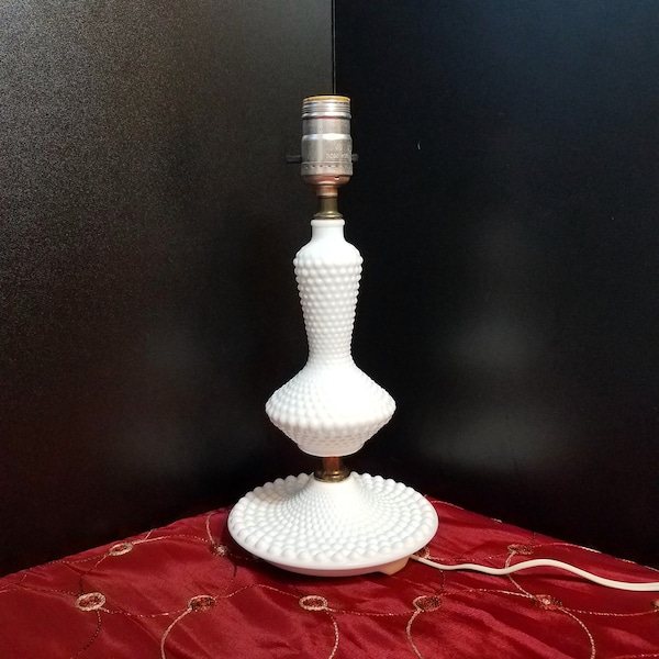 Vintage 1960s White Hobnail Fenton Glass Bedside Lamp, Small Milk Glass Lamp, MCM Bedroom Light