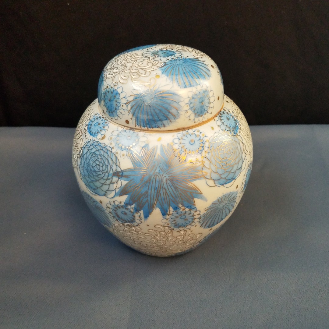 Kutani Porcelain Ginger Jar Fujita Kutani Blue Chrysanthemum Etsy