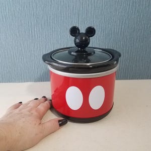 Mickey Mouse Mini Crock Pot, Disney, Small Slo Cooker, Queso Hot Pot, Like New