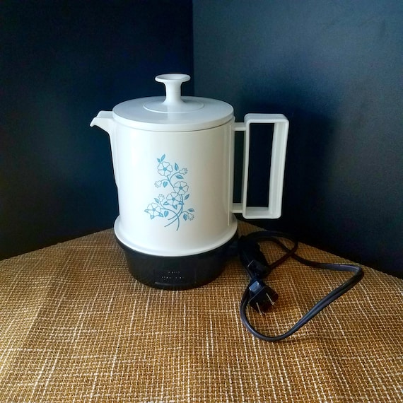 Vintage Regal Polly Hot Pot, 5 Cup Hot Pot, White With Blue Flowers, Electric  Kettle, Clean 