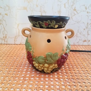 Scentsy Grapevine Tart Warmer, Tuscan Bas Relief Ceramic Wax Warmer, Electric Aroma Lamp