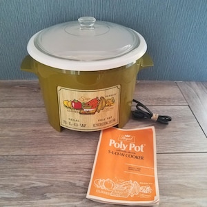 Vintage Regal Poly Pot 5.5 Quart Slow Cooker, Avocado Green 1970&#39;s Crock Pot, Brand New Unused