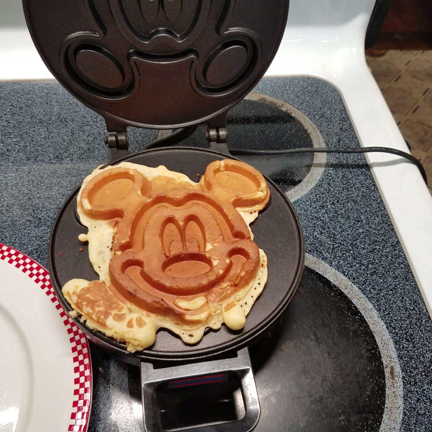 Vitantonio Mickey's Waffler ワッフルメーカー Vintage Vitantonio 950 Mickey's Waffler Mickey Mouse Waffle