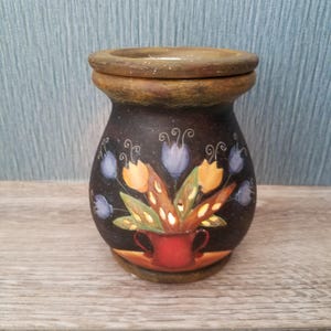 Lang Primitives, Spring Blooms Melting Pot, Tea Lite Wax Warmer, Bouquet of Tulips