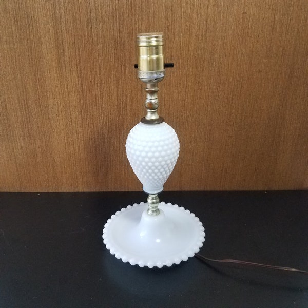 Vintage 1960s Hobnail Boudoir Lamp, Small Hobnail Milk Glass Lamp, MCM Bedside Lamp