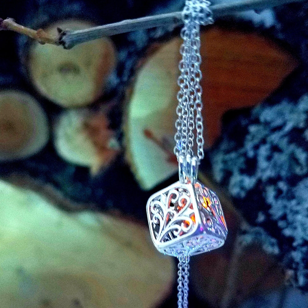 Silver Cube Locket With Tiny Yooperlite Inside. FREE 365nm UV - Etsy