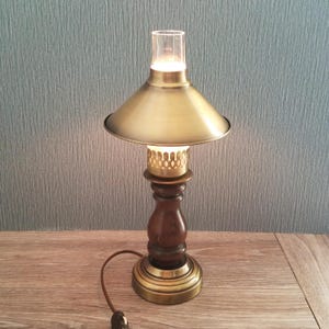 Vintage 70&#39;s Wood and Brass Hurricane Lamp,  14 Inch Lantern Night Light Lamp, Hallway Lamp, Bedside Lamp