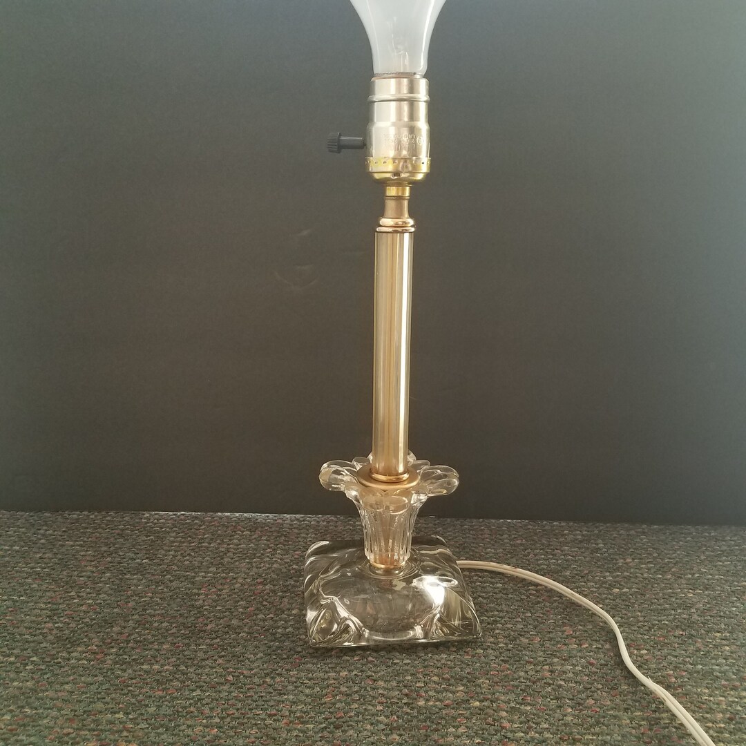 Small Art Deco Glass Boudoir Lamp, Early Century Vintage Bedroom Lamp, 12.75 Inches Tall - Etsy