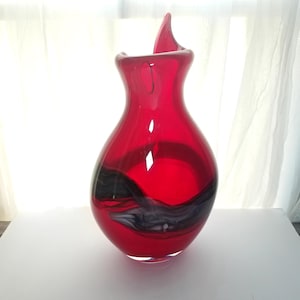 Stunning Cristais São Marcos Art Glass Sculpture Vase, Ruby Red with Dark Swirl,  Glass Vase, 12.5 Inch Tall, Brazil
