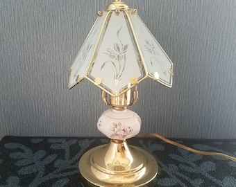 Dainty 3 Way Touch Lamp With Flowers, 13 Inch Bedside Touch Lamp