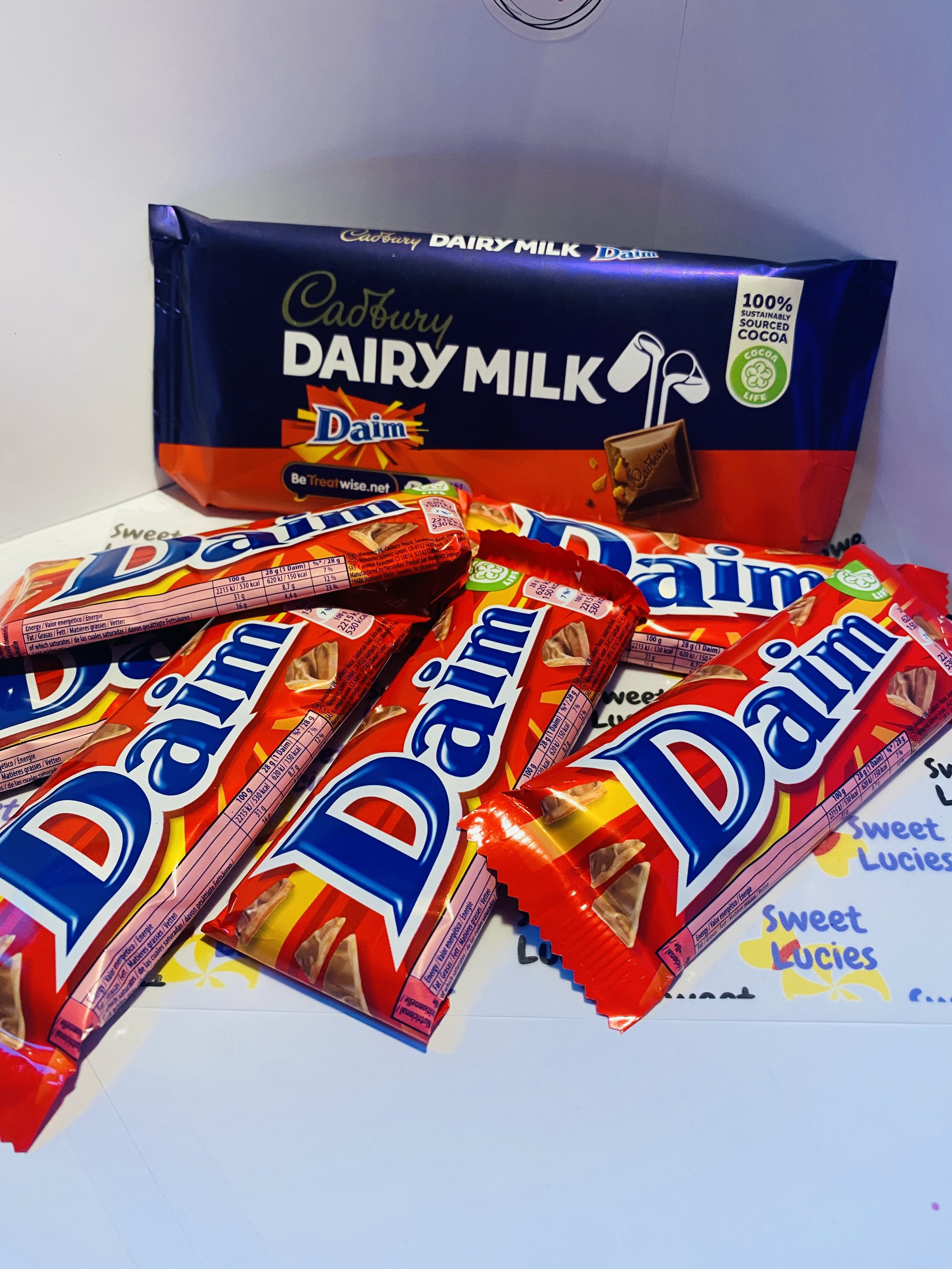 Marabou: Daim Bar, Hazelnut Bar, Daim Candies & Milk Chocolate Candies  Review 