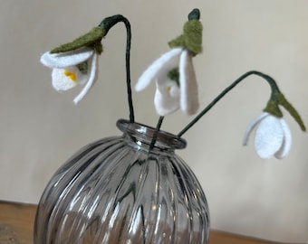Handgemachte Karte Schneeglöckchen, Filzblumen