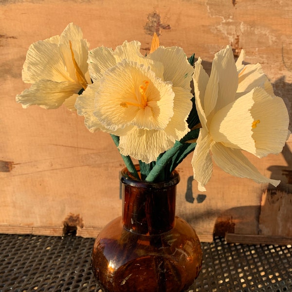 Stunning ever lasting daffodils - Spring Flowers, Easter Decor, Birthday, Wedding Flowers, Table Decor