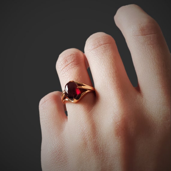Bloodied wedding ring wow | Honestweddingadvice.com