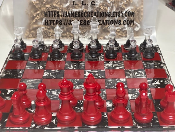 Professional Series Resin Chess Set with Gold & Silver Pieces