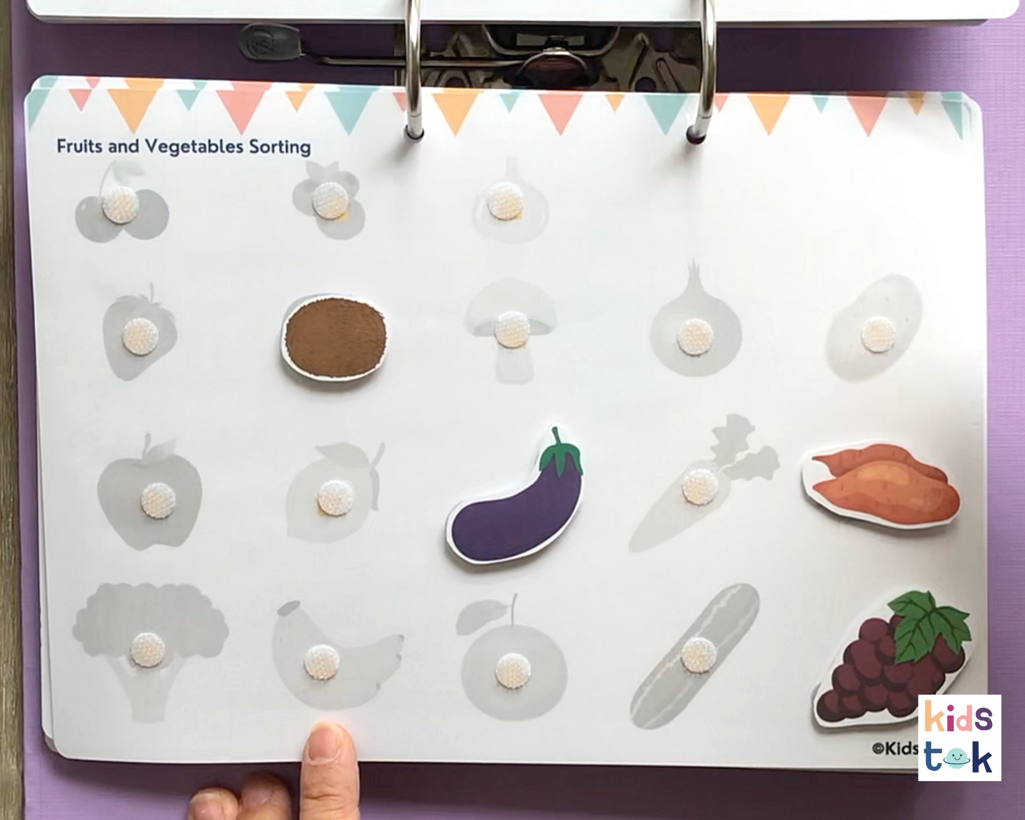 Fruit and Vegetable Sorting Game, Fruit and Vegetable Sorting Activity
