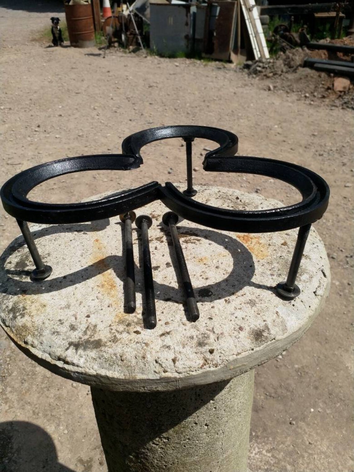 Blacksmith made horse shoe trivet. Adjustable hight Etsy