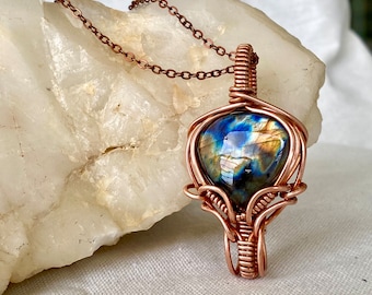 Copper Wire Wrapped Labradorite Pendant Necklace: Artisan Jewelry
