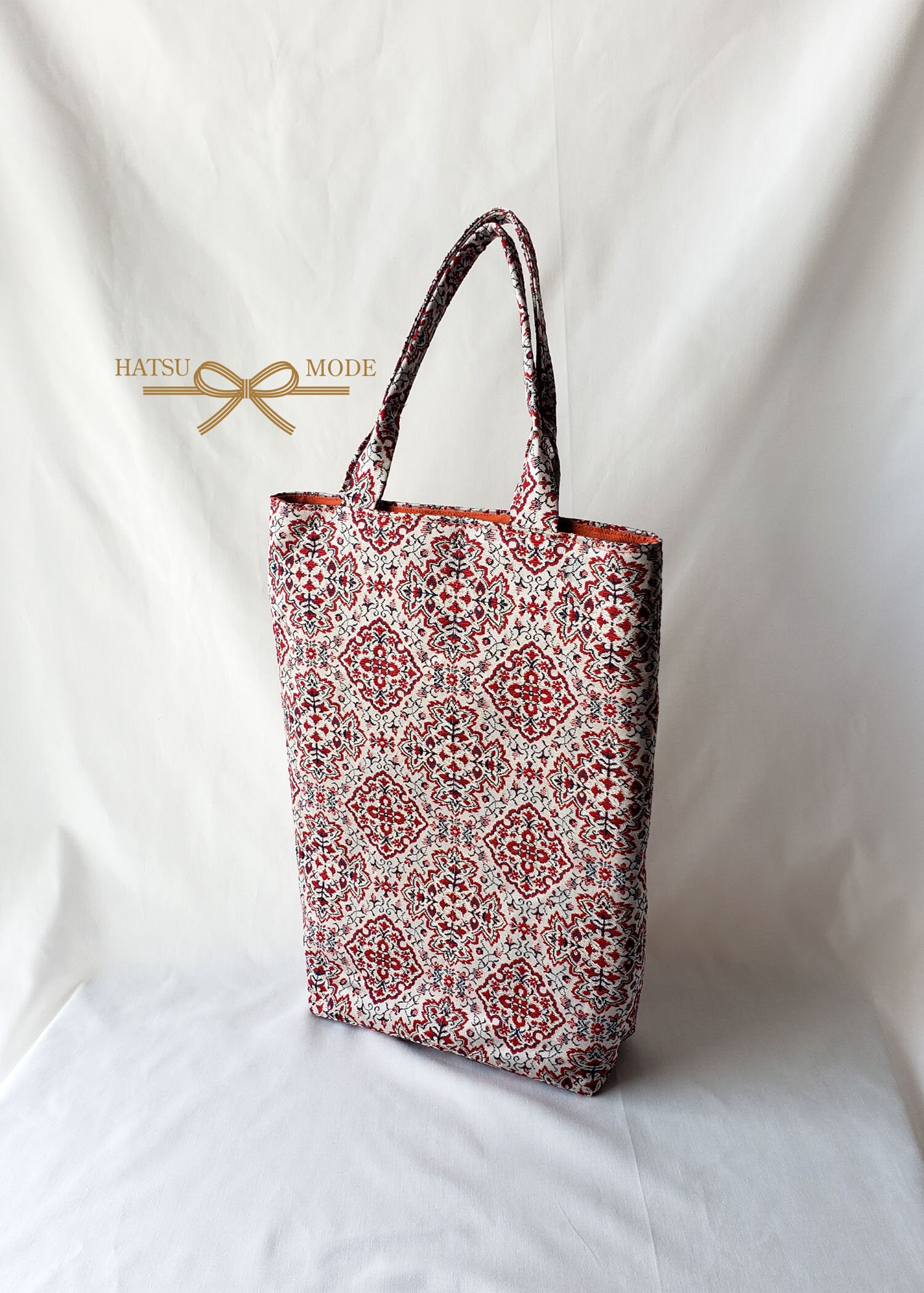 Tote bag. Vintage Japanese kimono fabric tote bag with a red bonded co –  Bits and Totes