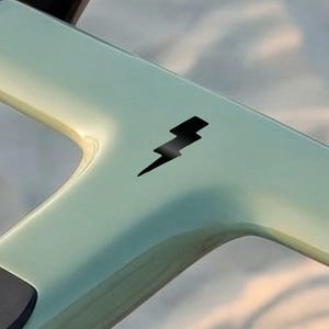 Blitz Fahrrad Aufkleber – Vinyl Sticker Wetterfest für Rahmen Lenker Helm & Trinkflasche – Gravel Bike Rennrad MTB