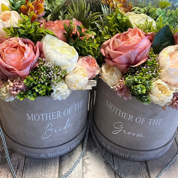 Individual Wedding Floral Gift Box, Mother of the Bride or Mother of the Groom, Table Centrepiece, Artificial Floral Bouquet, Memory table