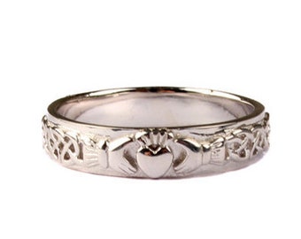 Claddagh Unisex Silver Ring