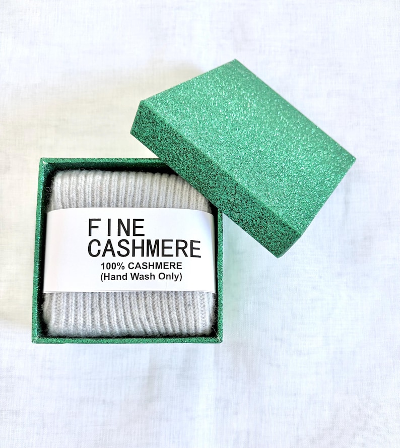 Green Ribbled Paper Cashmere Bed Socks, Soft Warm 100% Cashmere. Perfect Gift for Any ...