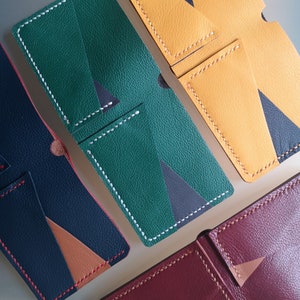 Portefeuille homme, idéal cadeau anniversaire ou fête des père en cuir véritable, cousu à la main.