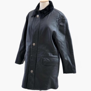 Vintage Black Leather Coat, Men&#39;s Natural Leather Coat. 1940s 1950s Swing Black Fur. Sheep Fur Winter Coats Oversized Sheepskin Jacket Gift