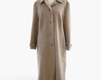 Vintage Llama wool Coat. Beige alpaca wool overcoat, Women's warm coat. Long Coat with Straight Cut & Single-Breasted Design. Gift for her