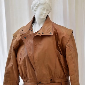 Biker Leather Jacket. Real Leather. Women Genuine Leather Jacket. Short Jacket. Oversized Jacket. Oversized Shoulder Pads. Brown Leather.