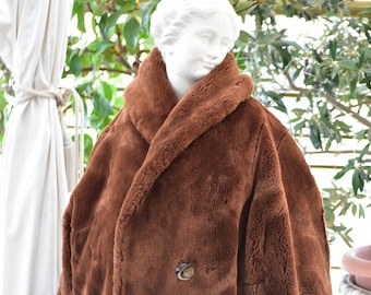 Couture Hélène 80s Brown Fur Coat. Vintage Faux Fur Coat. Vegan