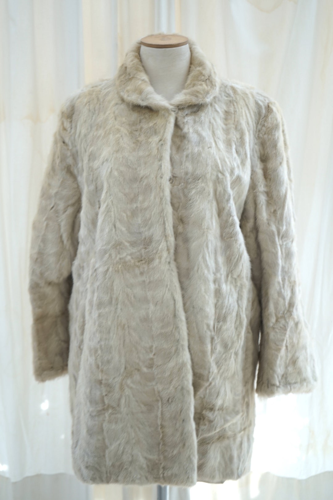 Vintage Ivory White Fur Jacket. Tailor Made off White Fur Coat, Teddy Bear Coat, Real Fur Coat