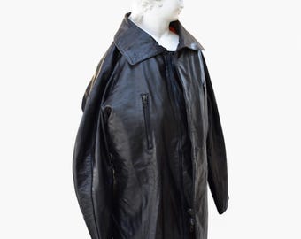 ブラックレザージャケット（90年代）。ヴィンテージイタリア警察官
