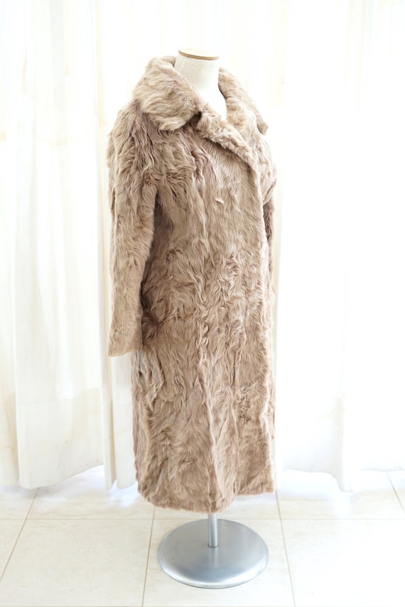 Real Fur Winter Jacket. Women Fur Coat. Fluffy Sh… - image 3