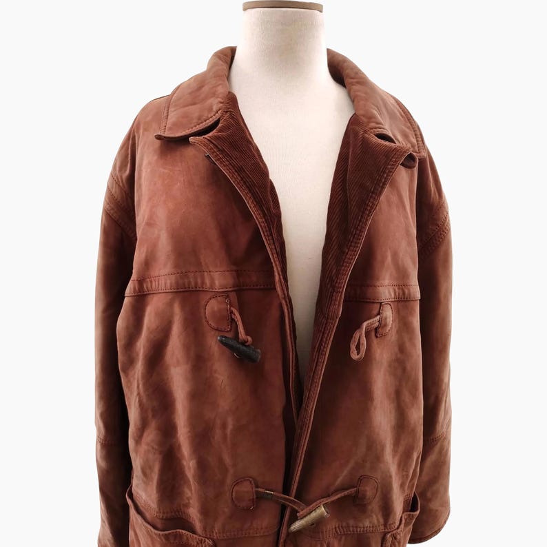 Trenca vintage. Chaqueta de cuero para hombre. Abrigo Montgomery XL para hombre. Ropa de abrigo de los 90. Abrigo de ante con botones de palanca. Un regalo para él. imagen 5